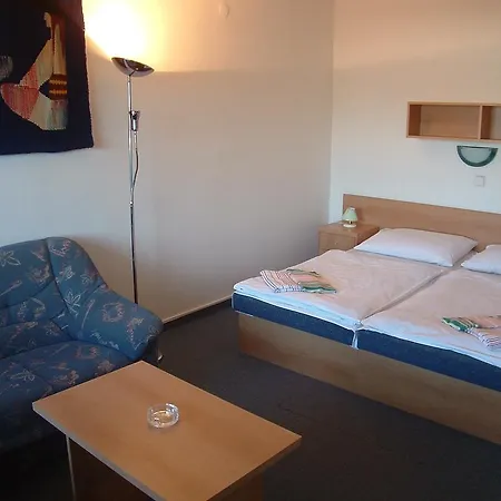 Отель Granit Zemplinska Sirava