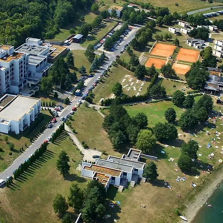 Отель Granit Zemplinska Sirava Калужа