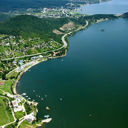 Granit Zemplinska Sirava Отель Калужа